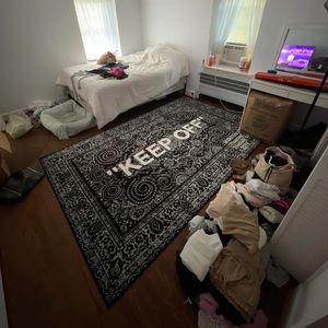 Keep off rug